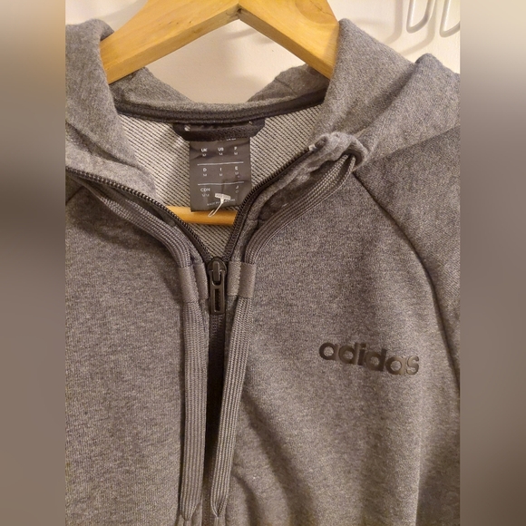 Adidas Men's Dark Gray Performance Jacket - Picture 3 of 7